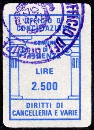 Caratteri in nero. Firenze (FI) Km 2 102 - ab. 382.900 (31.