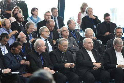 L incontro è stato guidato dall Equipe Internazionale del Cammino: Kiko Argüello, Carmen Hernández e P. Mario Pezzi, insieme con il Direttore della Domus Galilaeae P. Rino Rossi.