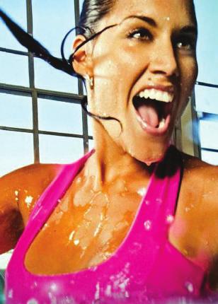 ACQUA-FITNESS STOP ALLA NOIA! RITROVA LA GIUTA FORMA! È un corso completo, adatto a tutti, divertente e dinamico per ritrovare la giusta forma e scaricare lo stress.