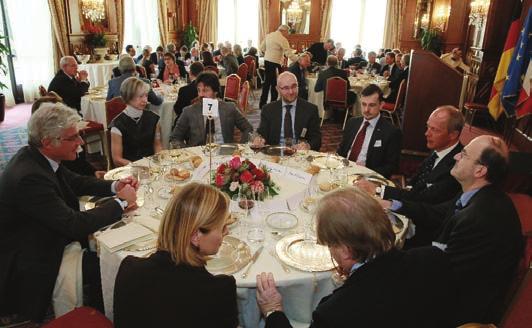 BUSINESS LUNCH INFLUENCER I business lunch si inseriscono nell ambito della rappresentanza di interessi dell economia italo-tedesca svolta dalla Camera.