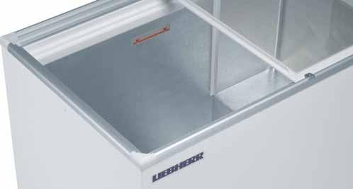 Frigoriferi orizzontali Refrigerazione I frigoriferi orizzontali per bevande Liebherr sono concepiti per l utilizzo professionale e sono pertanto resistenti e robusti.