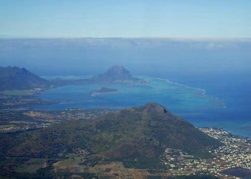 Seconda stella a destra questo è il cammino, e poi dritto fino al mattino non ti puoi sbagliare perché quella è l'isola che non c'è!