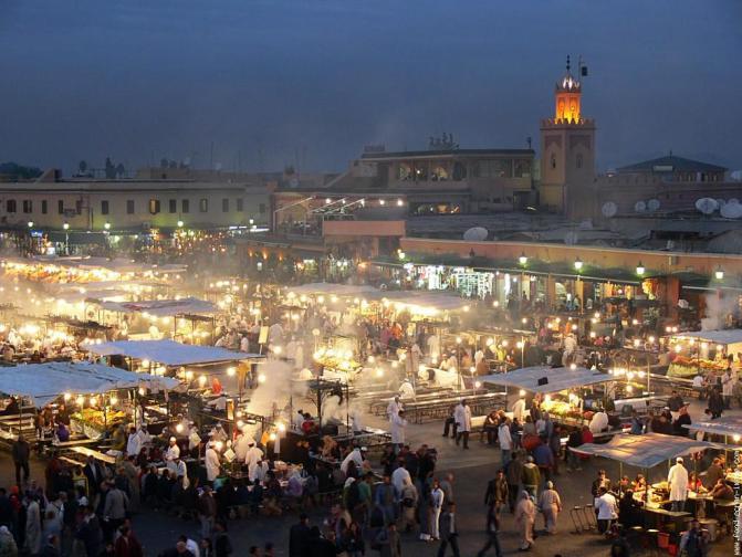 La città nei paesi in via di sviluppo 1.Le città africane A nord del Sahara le città hanno origini molto antiche.