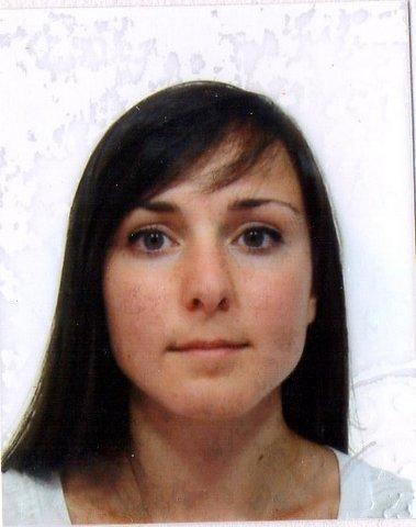 INFORMAZIONI PERSONALI ALICE RAINERI Nata a Parma (PR), il 21/02/1992 Strada di Chiozzola 18bis, Sorbolo, loc. Bogolese (PR) cap. 43058 340-3432803 alice.raineri2@gmail.