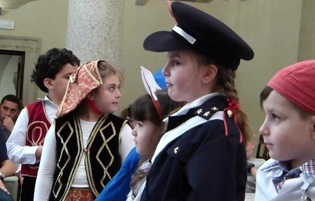 Nell ambito concorsuale Il viaggio tra cultura e sostenibilità, ad esempio, una classe 1 a di una scuola primaria di Taranto ha presentato un lavoro sul proprio paese (San