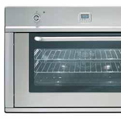 FORNO BUILT-IN TRADITION 900L MODULO 90 80 80 585 596 585 860 860 80 854 560 896 550 22 Isolamento ad alta densità Ventilazione tangenziale di raffreddamento Luce interna Girarrosto trasversale Porta