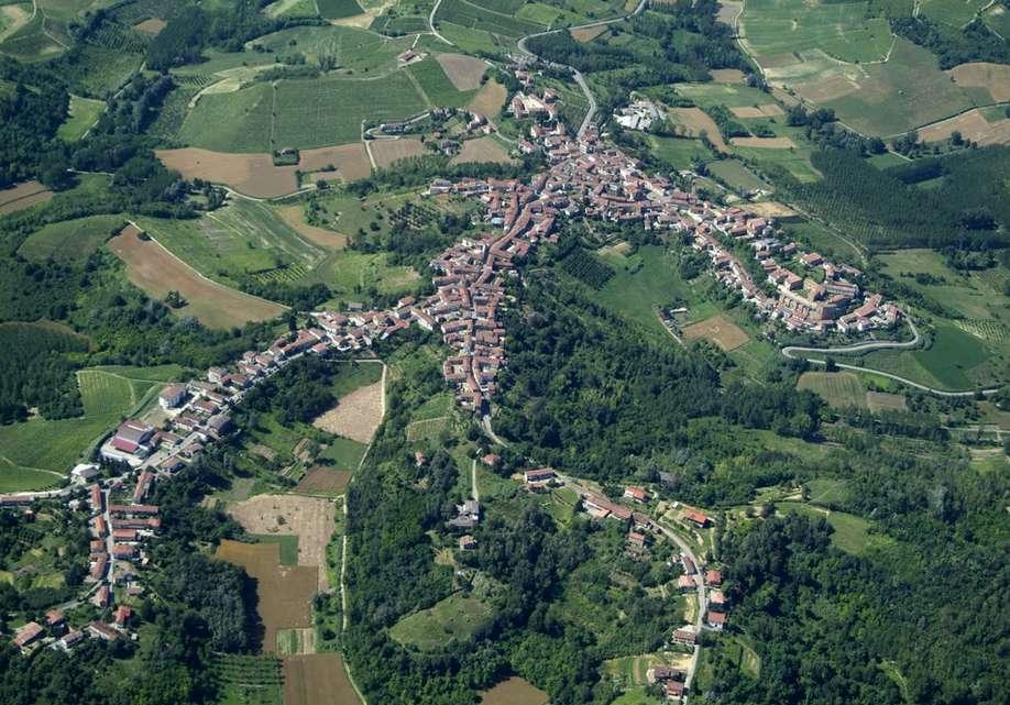 Il paesaggio come archivio Quali strategie per il Monferrato astigiano nella prospettiva UNESCO?