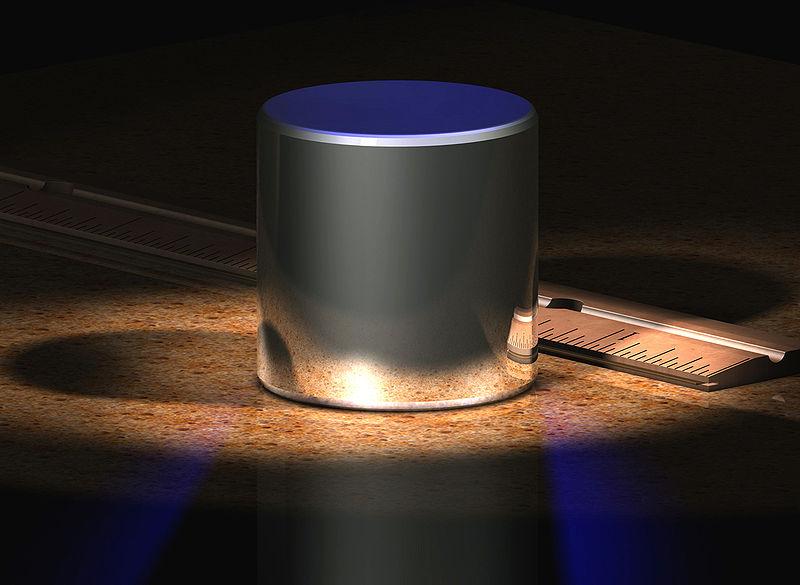 Chilogrammo campione: Le Grand Kilo Cilindro retto circolare di 39 mm di base (diametro), lega di platino-iridio.