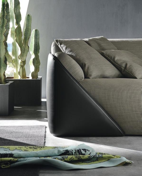 92_ POLTRONE E DIVANI _ ARMCHAIRS AND SOFAS BRILLIANT COLLECTION ZONA GIORNO_LIVING ROOM _93 LAGOON Divano.