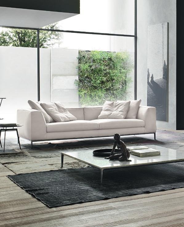 56_ POLTRONE E DIVANI _ ARMCHAIRS AND SOFAS HOME PROJECT ZONA GIORNO_LIVING ROOM _57 CLOUD Divano. Struttura in legno rivestita in gomma poliuretanica e materasso in piuma sterilizzata.