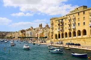 ESPLORANDO MALTA E GOZO 1 maggio Crociera dei porti La visita si svolgerà in battello, attraversando i porti di Marsamxetto e il Porto Grande.