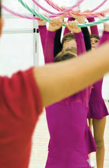 GINNASTICA RITMICA DANZA MODERNA LUN 4/5 ANNI 6/10 ANNI 16.30 17.