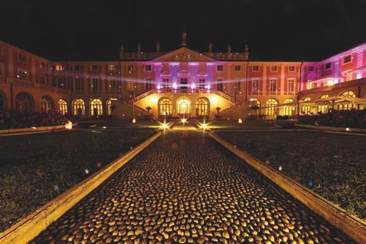 Un area della villa verrà invece allestita con le stampe fotografiche finaliste. Sala Garibaldi sarà la cornice perfetta per la cena di gala.