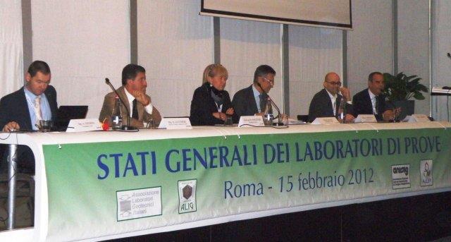 Notizie storiche e Normativa di riferimento (DPR 380/2001, Circolare 7618/STC) In effetti proprio con le NNTC 2008 veniva esplicitato definitivamente e ancor più chiaramente il ruolo attribuito ai