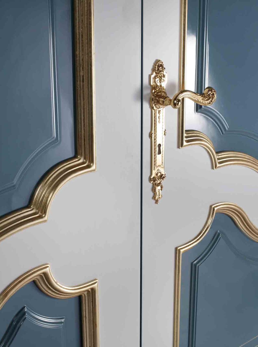 foglia oro (opzionale) Brushed matte Alabaster White lacquered door Glossy