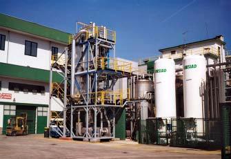 Polaris, società d ingegneria con sede in Monza, in collaborazione con SIAD, leader nella produzione di gas industriali, fornisce impianti di criocondensazione e di adsorbimento su carboni attivi;