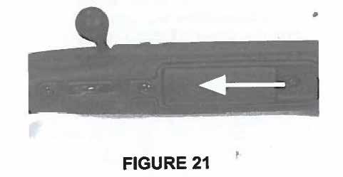 Per ripristinarne il funzionamento, bisogna sollevare e riabbassare il manubrio dell otturatore. 1. Con la volata puntata in direzione sicura, disinserite la sicura manuale. 2.