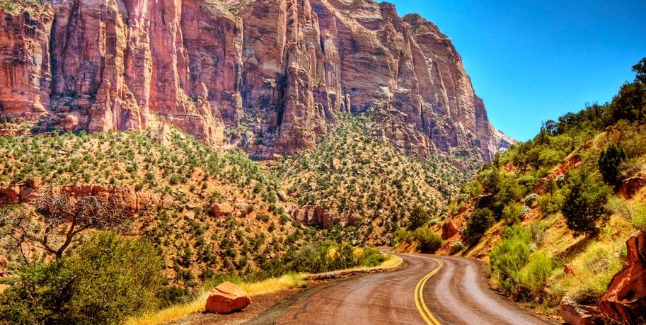 omonimo canyon, lunga gola di 24 chilometri e profonda più di 800 metri.