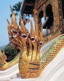 Pasti: pensione completa con 2 cene libere a Bangkok Escursioni facoltative: estensioni mare PERCHÈ SCEGLIERE QUESTO VIAGGIO Partenze garantite Assistenza Mistral Tour a Bangkok Visita del sito