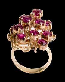 65 Anello oro giallo con rubini e diamanti Rubini cti.