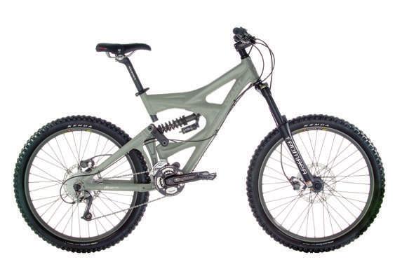 FAITH 1 18v. Misure: S-17, M-18, L-20 Telaio: FreeRide estremo di nuova concezione della famiglia MAESTRO in AluxX SL hydroforming rinforzato. Escursione ruota posteriore 8. Ammortizzatore: FOX DHX 4.