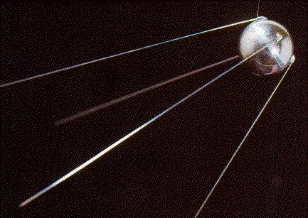 1957-61 - URSS 4/10/1957: Primo satellite artificiale - Sputnik I 1952: inizio del programma Primato assoluto sovietico
