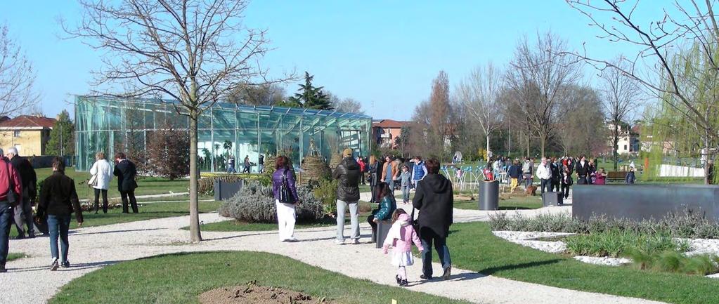 Verdecittà è una manifestazione urbana rivolta a un pubblico sensibile alla riqualificazione del territorio.