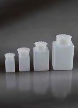 DIN THREAD REAGENT BOTTLES BOTTIGLIE PER REAGENTI CON FILETTATURA DIN In trasparent polypropylene, autoclavable. Wide mouth, with screw cap.