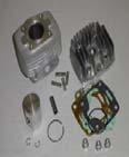 Zoc/Mal 256,80 310,73 MOT2T- 400106A KIT CILINDRO ZOCCHI/MALOSSI 40cc CON TESTA SCOMPONIBILE ACQUA 5 TRAVASI Completo