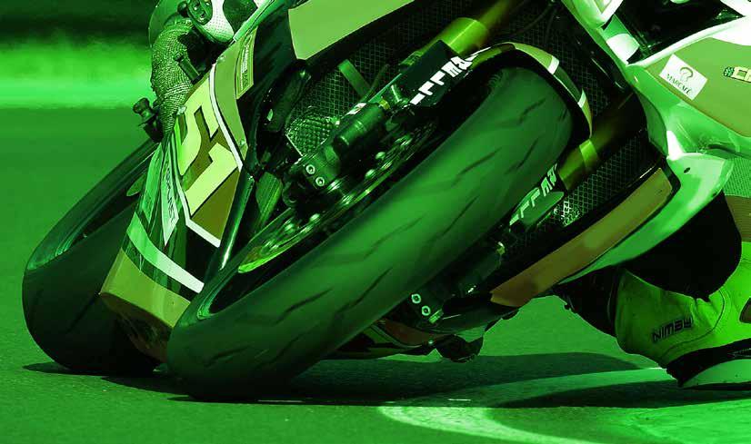 L inizio? Dal 2005 nelle gare ufficiali Mini Moto Da piccolo la velocità è più simile ad un gioco. Da grande con la velocità hai un rapporto fatto di rispetto ed adrenalina.