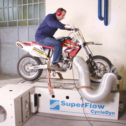 When the japanese maxibike phenomenon invaded Italy in the Seventies, Marving technicians devoted themselves to the design and production of performing exhaust systems as valid alternative to the