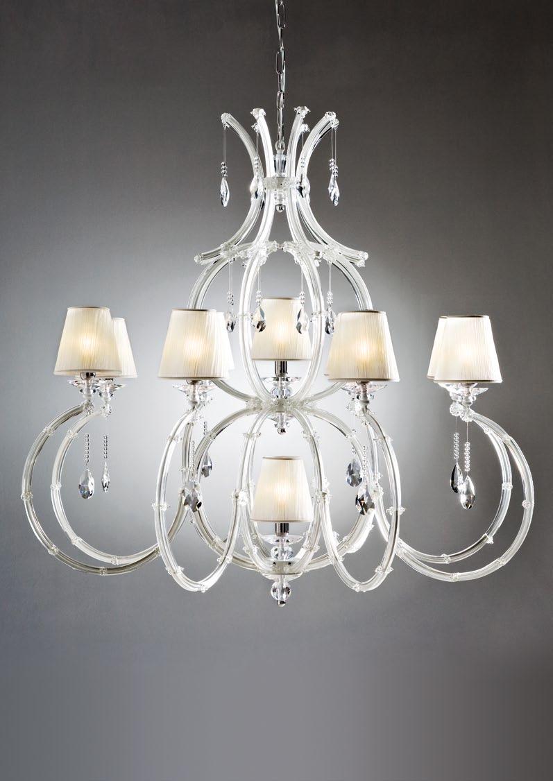 La particolarità del design rende questa lampada disponibile a diverse misure e colorazioni.