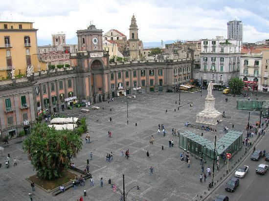 Municipalità 2 Avvocata Montecalvario San Giuseppe Porto Mercato Pendino Servizio Attività Tecniche FIERE DI NATALE 2015 PIAZZA DANTE LEGENDA