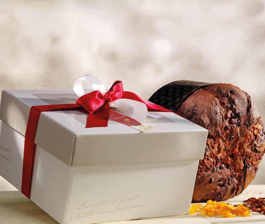 66 PANETTONE CLASSICO SCATOLA ROYAL GIFT TRADITIONAL PANETTONE ROYAL GIFT BOX Codice - Prod. code 1003.018 Cod. EAN - Prod.