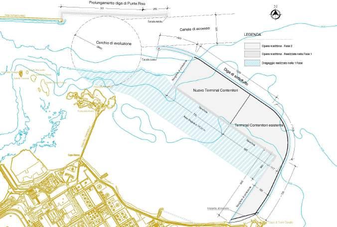 Terminal contenitori nel Porto di Brindisi. COMMITTENTE: Coopsette Soc. Coop., T.O.DELTA 