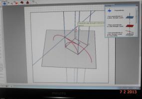 SCHEDA DI PRESENTAZIONE ESPERIENZA n.3 Incontro con Cabri 3 D Sede: Università laboratorio informatico Il Prof. G. Accascina ha illustrato i comandi principali di Cabri 3D.