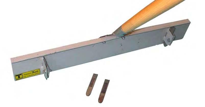 tools RCLE Racla in ferro verniciato grigio con testina cilindrica, per fissaggio del manico.