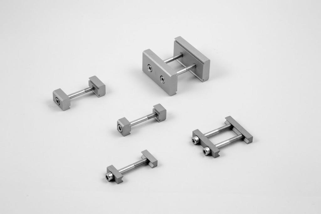 ELEMENTI DI FISSAGGIO V-Lock ELEMENTI DI FISSAGGIO I prodotti Metal Work della serie V-Lock possono essere collegati tra loro mediante elementi di fissaggio di tipo K oppure mediante elementi di