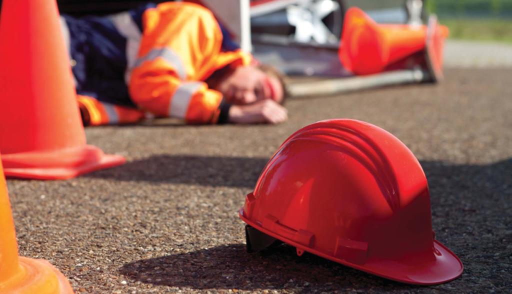 La Tecnologia di SNS PoC per una elevata ed efficiente Sicurezza sul Lavoro MAN DOWN ALLARME PER INATTIVITÀ CHECK PERIODICO CHIAMATA DI EMERGENZA CONTROLLO DOTAZIONI INDIVIDUALI VIDEOCAMERA REMOTA