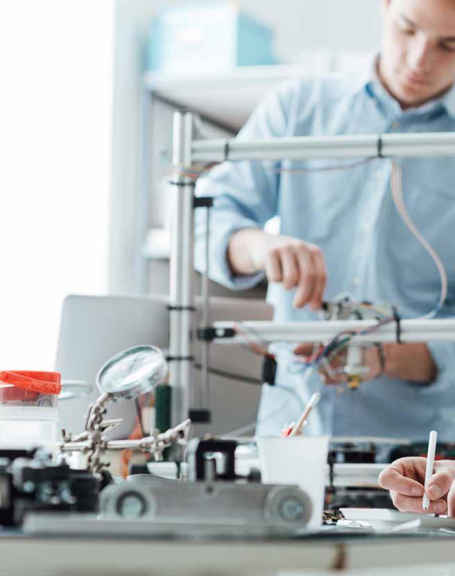 Il Corso di alta Specializzazione in Stampa 3D ti insegna a realizzare prototipi personalizzati grazie alla stampa 3D, tramite l utilizzo degli strumenti metodologici e tecnologici forniti dai