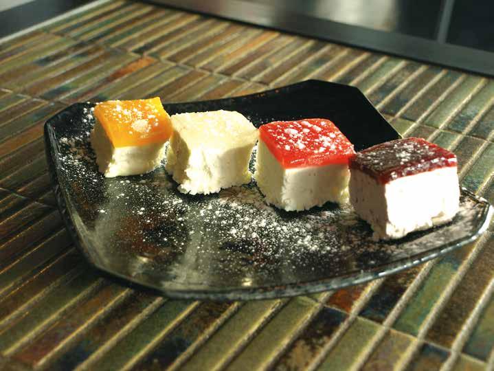 Dessert Sushi dessert meringa con semifreddo