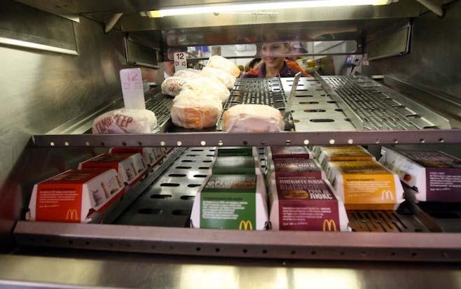 Se cuochi diversi ottengono risultati diversi con stessi ingredienti, McDonald's deve garantire stessi risultati in