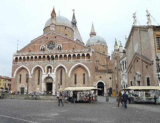 FUNERALE Dal funerale di Ballestrin Gemma sono stati raccolti per la Scuola dell Infanzia Euro 539,00=. Si Ringraziano quanti hanno partecipato.