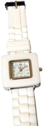 J3517 28,00 Orologio in silicone bianco Cassa in acciaio