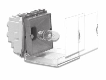 lightable intermediate switch - interchangeable rocker - 1 module 441004/20A Invertitore 1P 20AX illuminabile - tasto intercambiabile - 1 modulo 1P 20AX lightable intermediate switch -