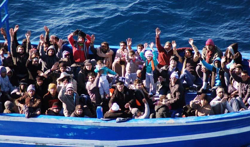 MARE NOSTRUM LA DECISIONE DI AVVIARE L OPERAZIONE FU PRESA PER AFFRONTARE L AUMENTO DEL FENOMENO MIGRATORIO NELLA SECONDA METÀ DELL ANNO 2013 A SEGUITO DEL NAUFRAGIO DEL 2 E 3