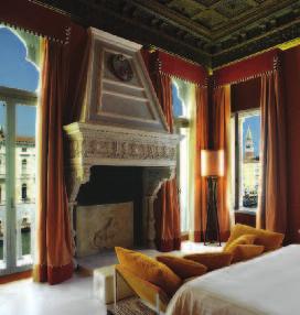 L hotel sorge nell'area ritenuta la più antica di Venezia, tra la Basilica di Santa Maria della Salute, Punta della Dogana e il Museo Peggy Guggenheim.