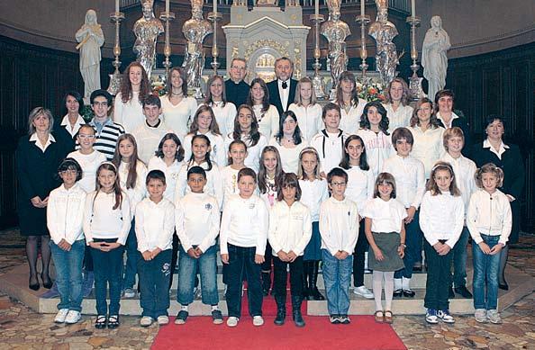 offerti da CORO MONTE CERVINO del Gruppo Alpini di Gessate - Sezione di Milano CORO PRIMAVERA dei giovani della