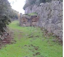 Le torri della città di Cosa servivano a fortificare le mura: per proteggersi dai nemici, per controllare se arrivavano dalle città vicine.