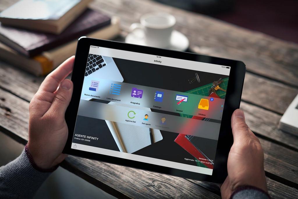 Introduzione Infinity è un applicazione per la rete vendita e per le assistenze su tablet, che, con interfaccia semplice e intuitiva,